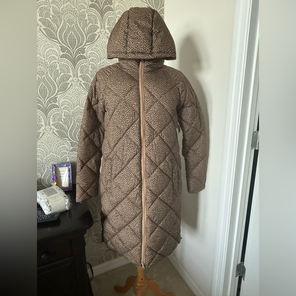 Leopard Women's Heavyweight Diamond Quilted Knee Length Puffer Coat - Picture 1 of 7